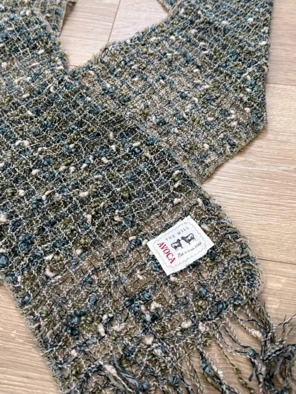 AVOCA The Mill Ireland Handweavers Cream, Blue, Grn Knotty Textured Scarf Fringe